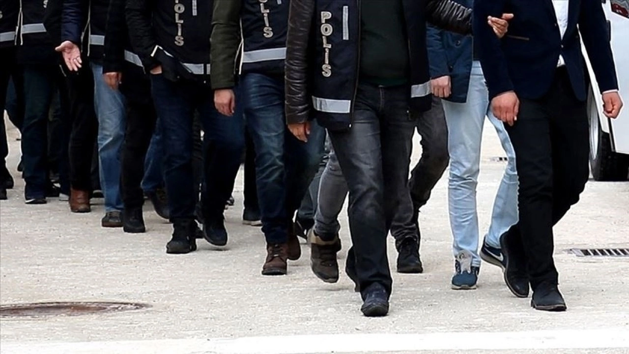 İstanbul'da 1 Mayıs'ta gözaltına alınanlardan 36'sı adliyeye sevk edildi