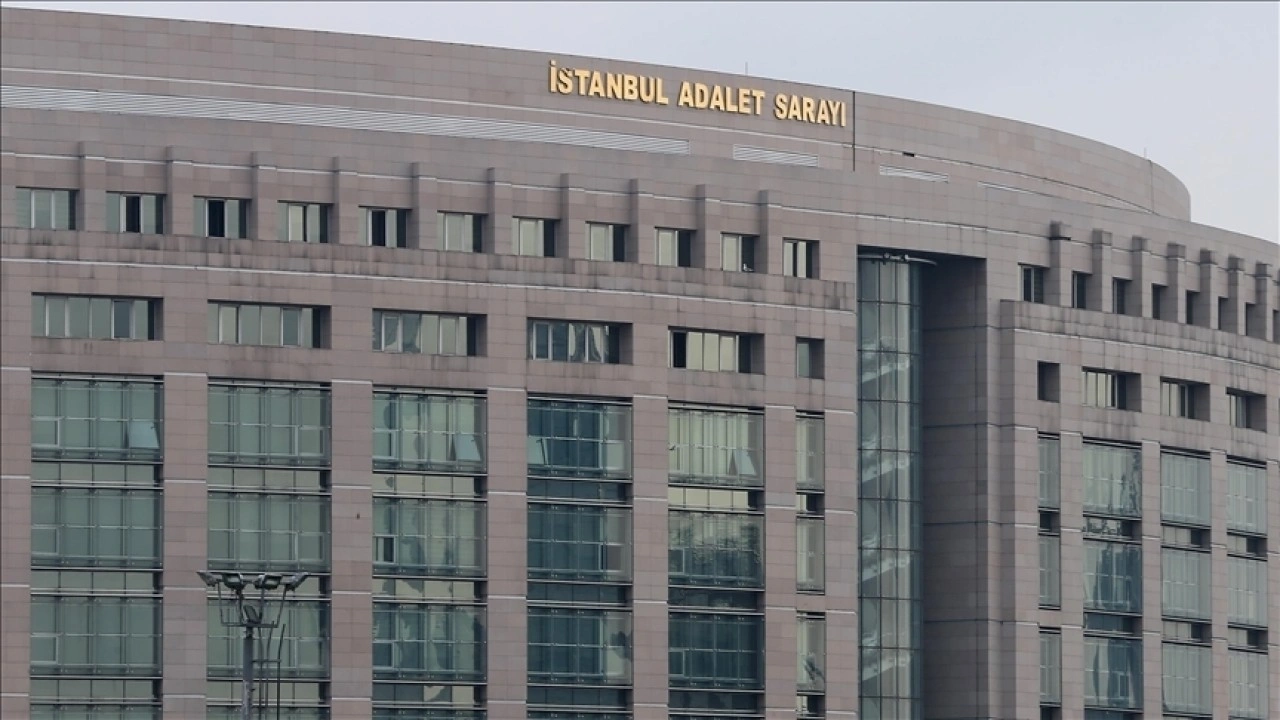 İstanbul'da "askeri ve siyasal casusluk" operasyonunda 3 şüpheli gözaltına alındı