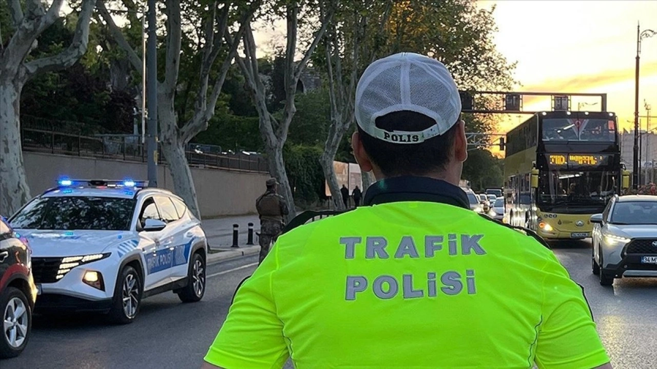 İstanbul'da Cumhuriyet Bayramı kutlamaları için 19 ve 29 Ekim'de bazı yollar trafiğe kapat