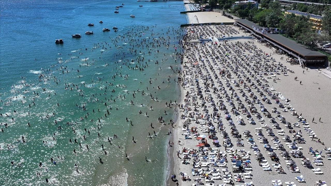 İstanbul'da geçen yaz 5 bin 754 kişi boğulmaktan kurtarıldı