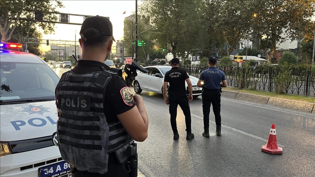 İstanbul'da 'Huzur İstanbul' denetimlerinde 773 kişi yakalandı