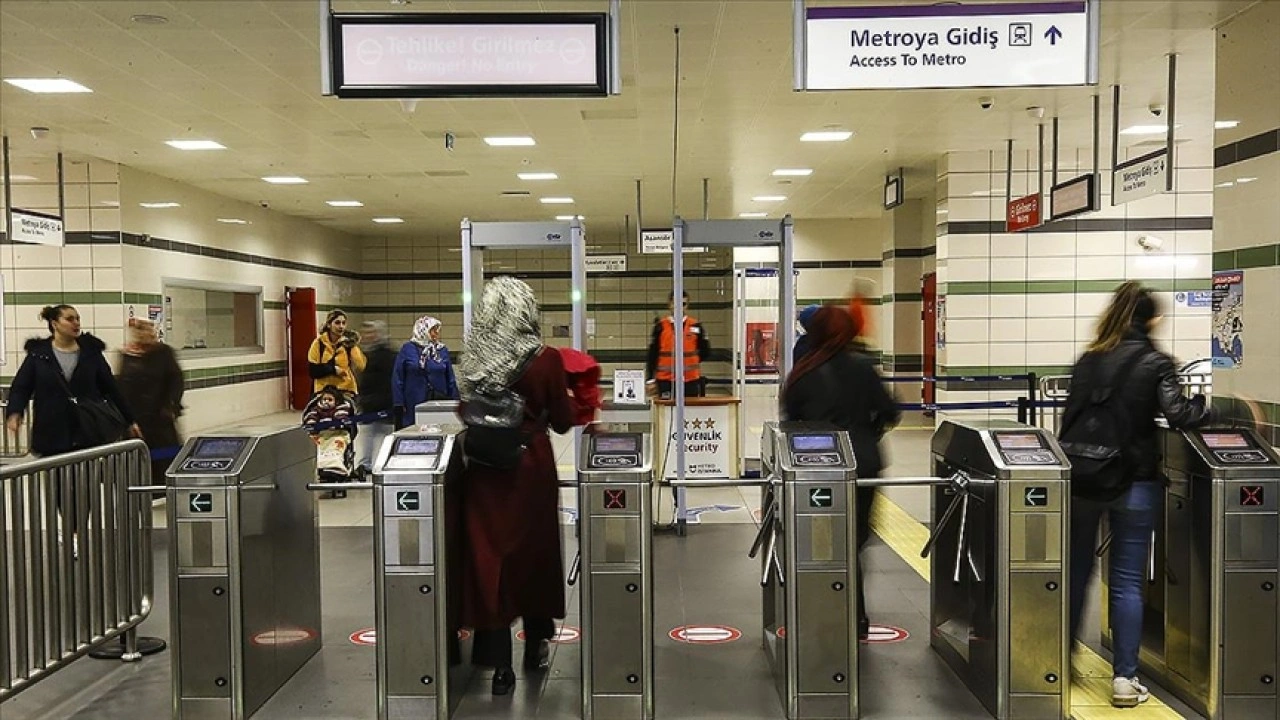 İstanbul'da İBB'ye bağlı metrolarda fazla valiz için ilave ücret alınacak
