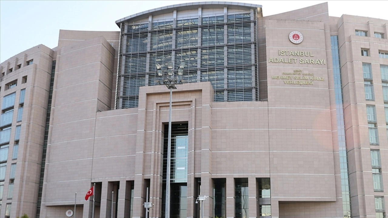 İstanbul'da uyuşturucu soruşturmasında g&ouml;zaltına alınan 6 ş&uuml;pheli tutuklandı