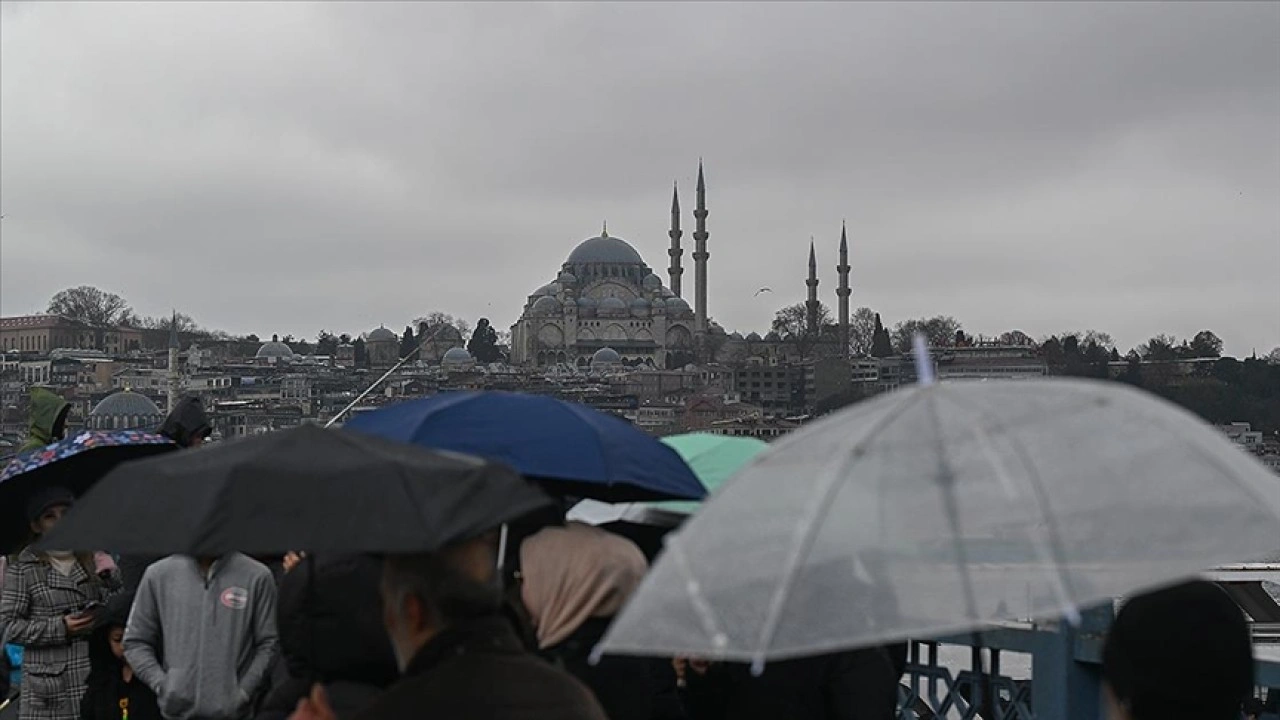 İstanbul'da yarın kuvvetli sağanak bekleniyor