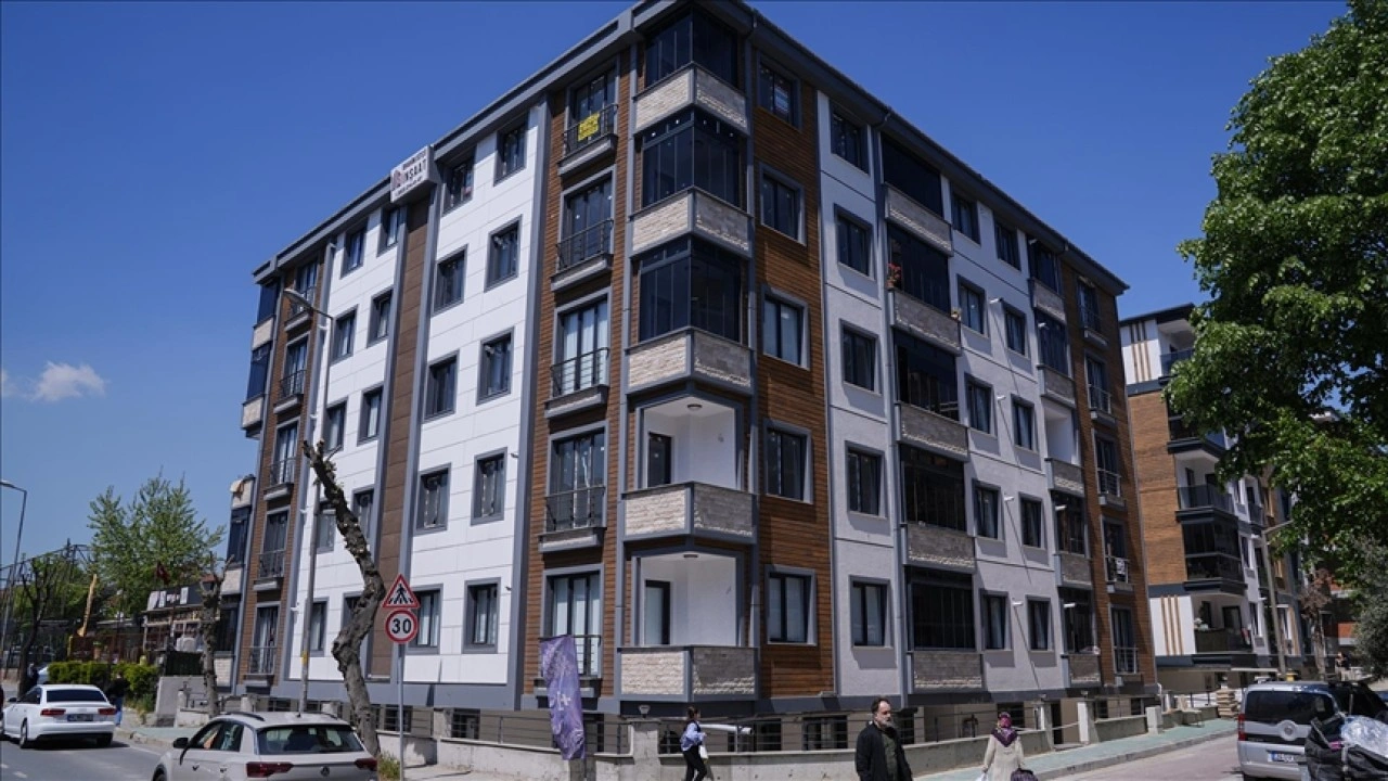 İstanbul'da "Yarısı Bizden" kampanyasıyla deprem korkusu yerini güvene bırakıyor