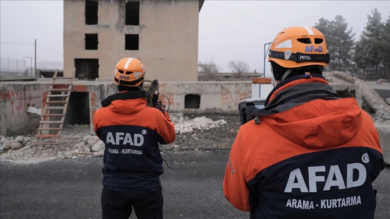 İstanbul depremlerinin ardından AFAD'a gönüllü başvurusu 4 kat arttı