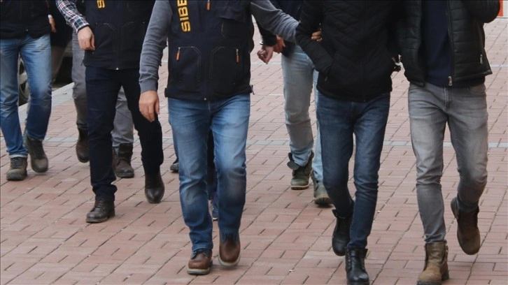 İstanbul merkezli yasa dışı bahis soruşturmasında 60 şüpheli yakalandı
