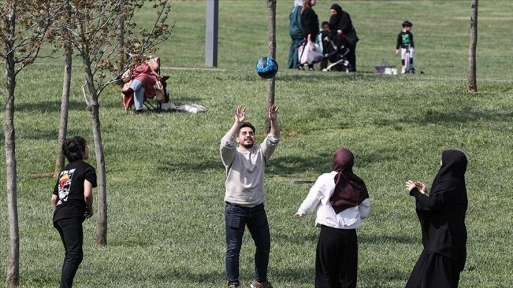 İstanbul millet bahçeleriyle nefes alıyor