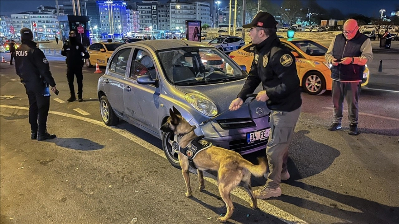 stanbul polisinden "huzur uygulaması"