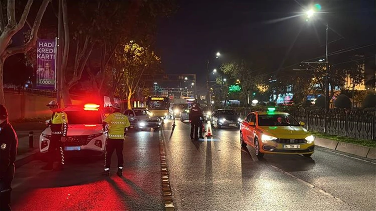 İstanbul polisinden kent genelinde 'huzur' denetimleri