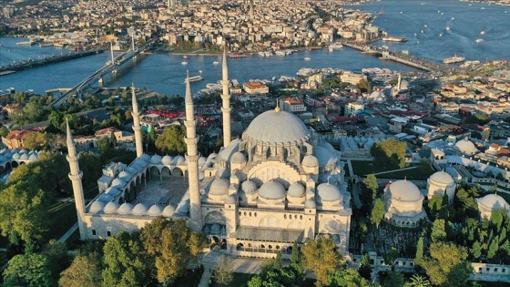 İstanbul'un mührü 'Süleymaniye Külliyesi' 463 yaşında