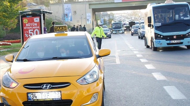 İstanbul'da 1803 minibüs ve 322 taksi dolmuşun taksiye dönüştürülmesi onaylandı