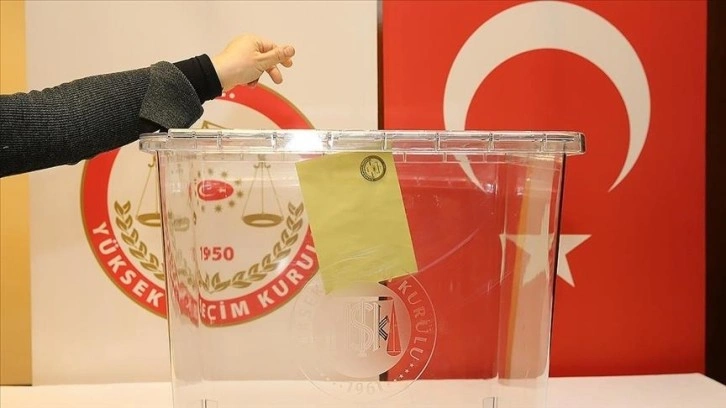 İstanbul'da AK Parti milletvekili aday adaylığı için 1721 başvuru yapıldı