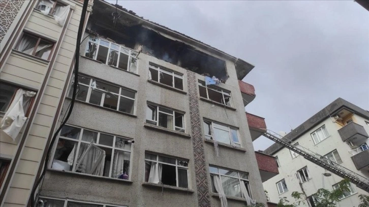 İstanbul'da binada yaşanan patlamada 1 kişi öldü, 4 kişi yaralandı