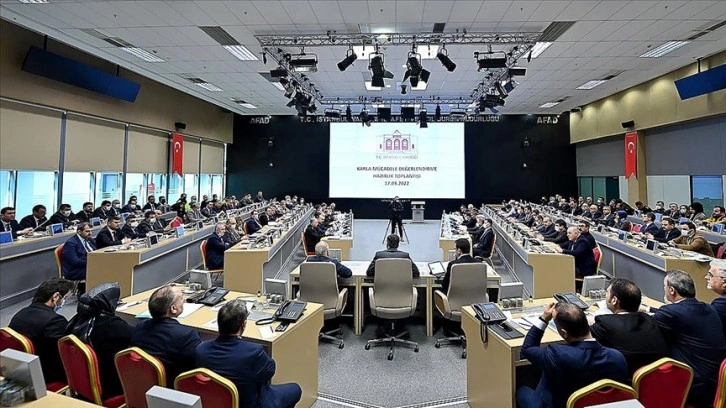 İstanbul'da "Karla Mücadele Değerlendirme ve Hazırlık Toplantısı" yapıldı