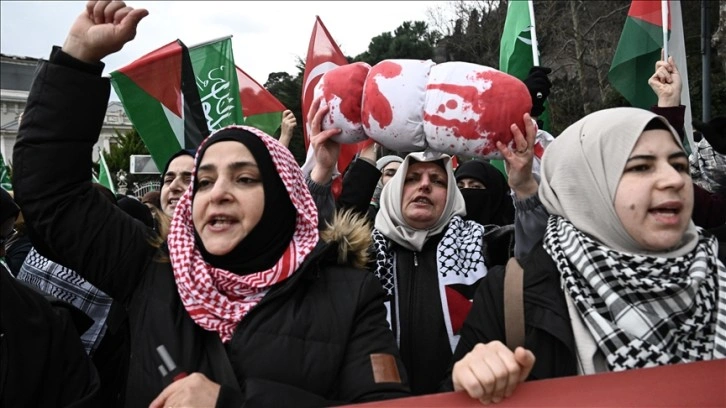 İstanbul'da Mısır'a yönelik Refah Sınır Kapısı protestosu