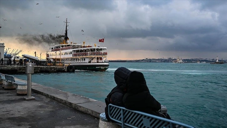 İstanbul'da soğuk ve yağışlı hava etkisini yitiriyor