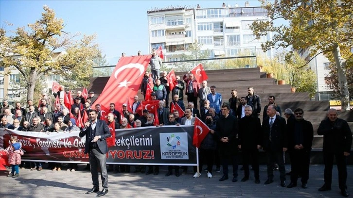 İstanbul'daki terör saldırısı Eskişehir'de protesto edildi