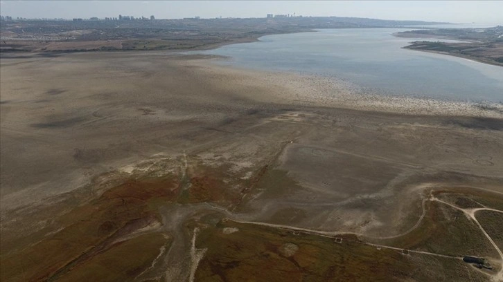 İstanbul'un barajlarındaki su seviyesi yüzde 25'in altına düştü