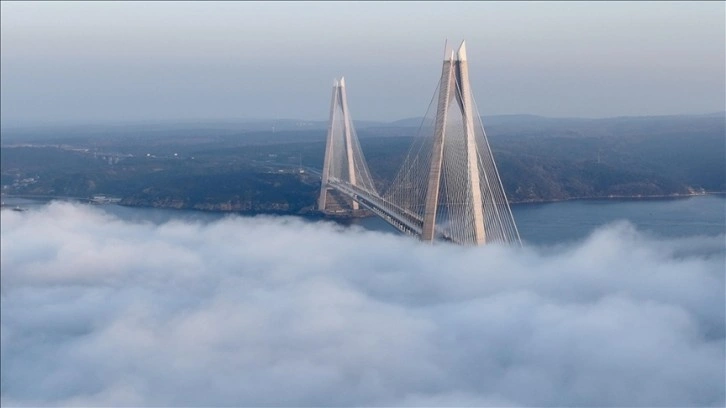 İstanbul'un kuzey ve yüksek kesimlerinde sis etkili oldu