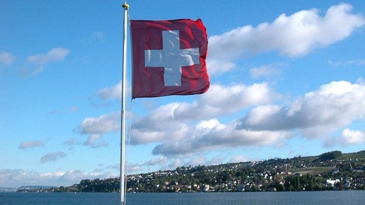 İsviçre 2022'de yaklaşık 1 milyar dolar savaş malzemesi ihraç etti