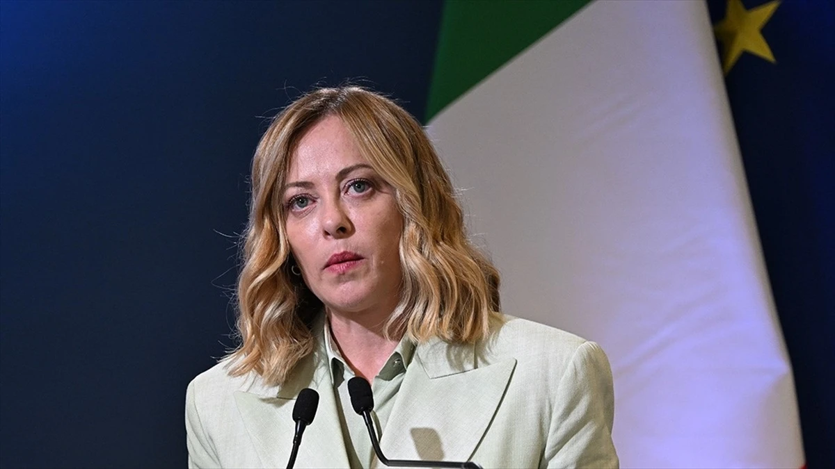 İtalya Başbakanı Meloni: Amacımız, İran'ın nükleer bir güç olmasının önüne geçecek müzakerelere ulaşmak
