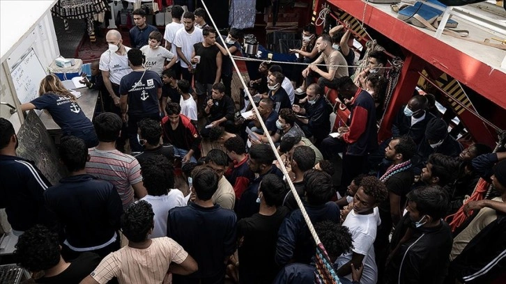 İtalya Başbakanı Meloni'den Fransa ve Avrupa'ya düzensiz göç tepkisi