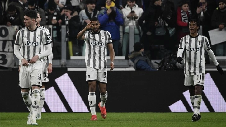 İtalya Kupası'nda Juventus, Lazio'yu tek golle geçerek yarı finale çıktı