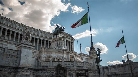 İtalya'nın bütçe açığı AB'de sorun olmaya devam ediyor
