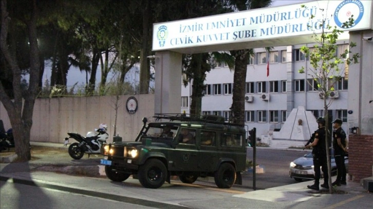 İzmir merkezli suç örgütü operasyonunda 69 gözaltı