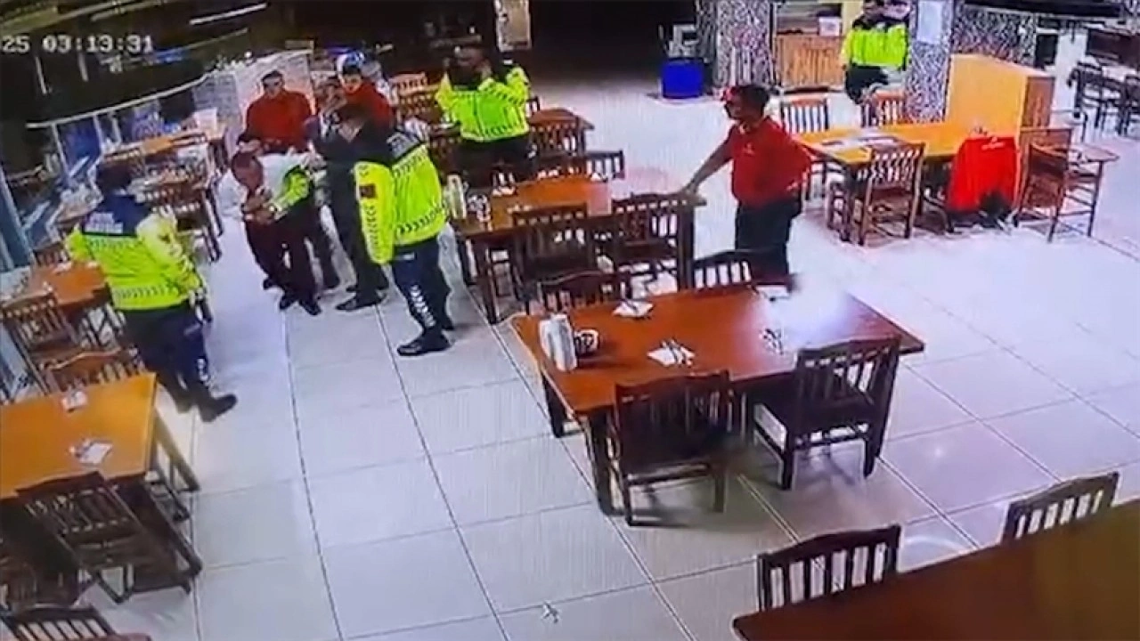 Jandarma, Bolu'da nefes borusuna yiyecek kaçan kişiyi Heimlich manevrasıyla kurtardı