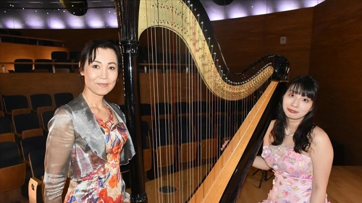 Japon sanatçılar Türkiye'de müziklerini icra ederek iki ülke arasında köprü oluyor