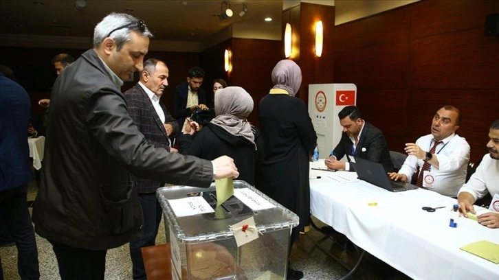 Japonya ve Azerbaycan'da, Türkiye'deki Cumhurbaşkanı Seçimi'nin 2. tur oylaması başla