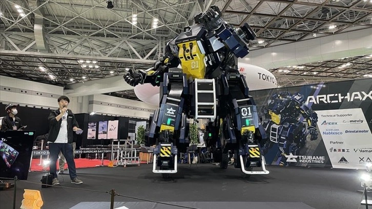Japonya'da üretilen ARCHAX robotunun uzayda ve afetlerde kullanımı hedefleniyor