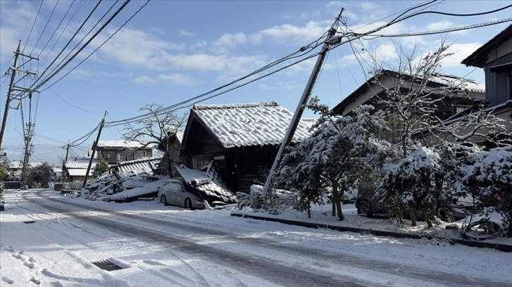Japonya'daki depremlerde ölenlerin sayısı 236'ya çıktı