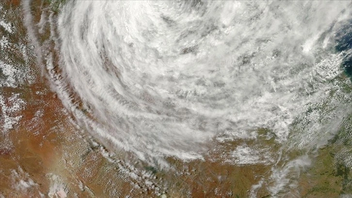 Jasper Kasırgası, Avustralya'nın kuzey kıyılarını vurdu
