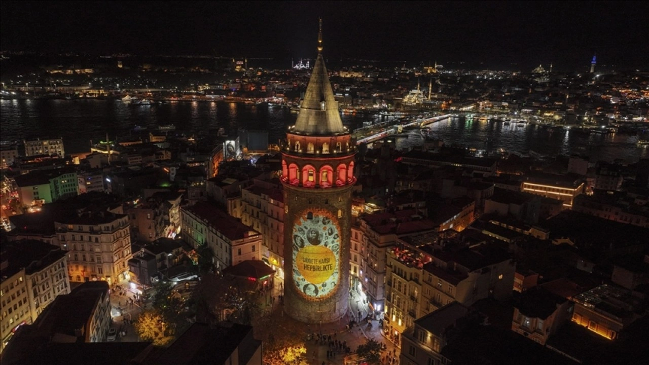 KADEM kadına yönelik şiddete karşı farkındalık çalışması düzenledi