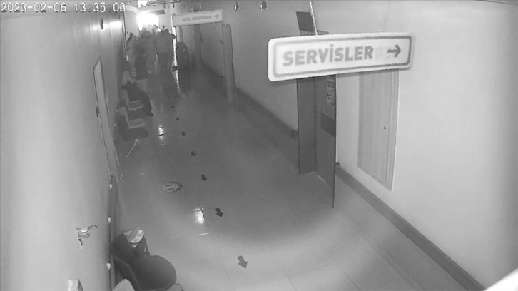 Kahramanmaraş'taki hastanelerin güvenlik kameralarının deprem anı kayıtları ortaya çıktı