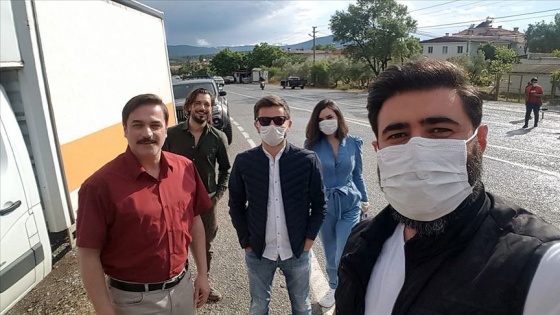 &#039;Kalk Gidelim&#039;in çekimlerine yeniden başlandı