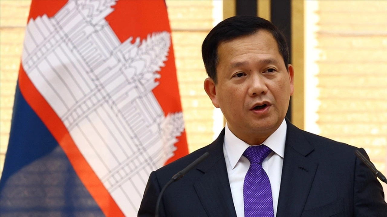 Kamboçya, dün Tayland'dan ateş açılmasının ardından sınırdaki köy sakinlerini tahliye etti