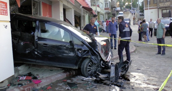 Kamyon dehşetinde facia teğet geçti