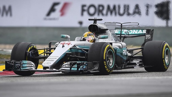 Kanada'da kazanan Hamilton