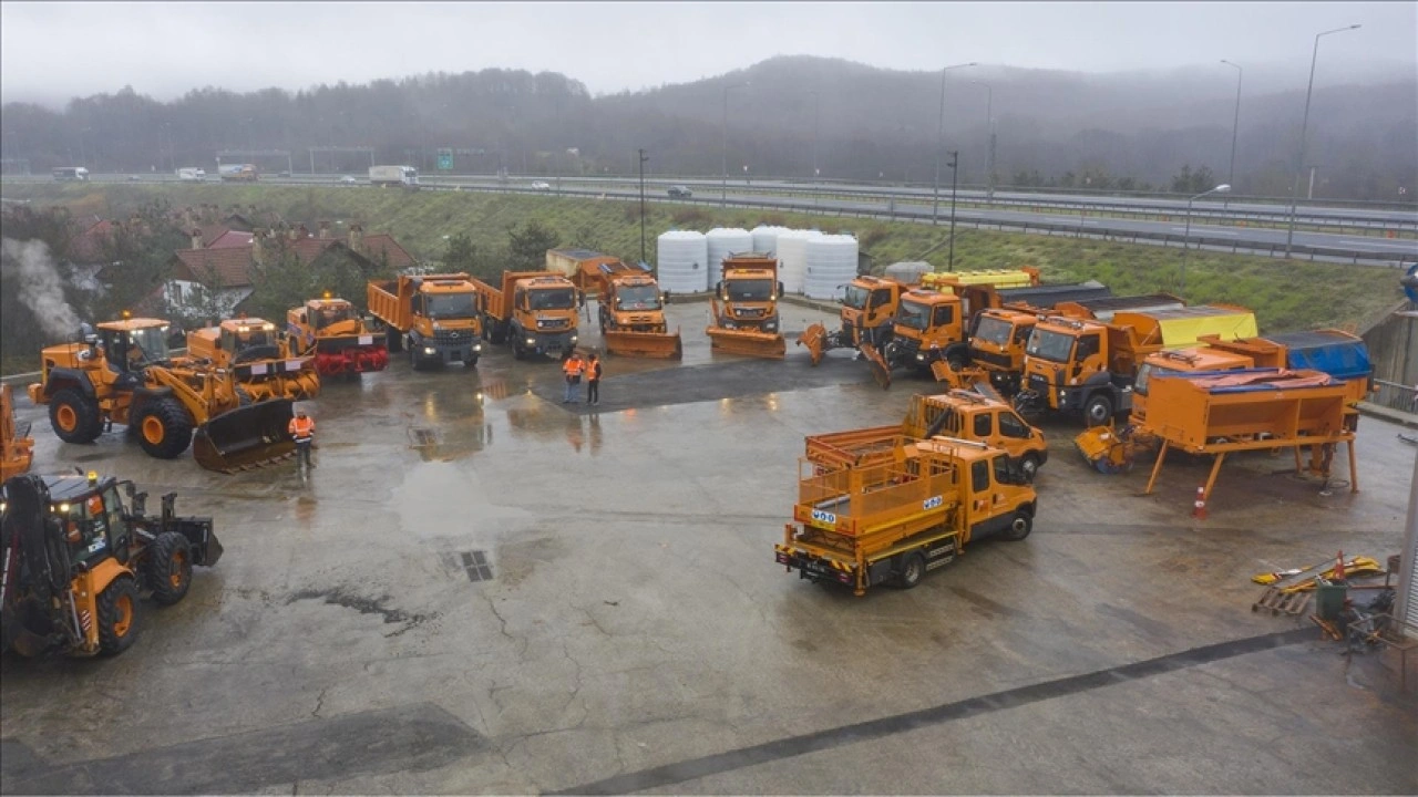 "Kar kaplanları", Bolu Dağı'nın ağır kış şartlarına hazır