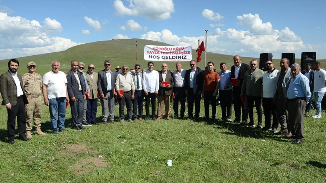 Kars'ta 3 bin rakımda "Köroğlu Köyü Yayla Festivali" düzenlendi