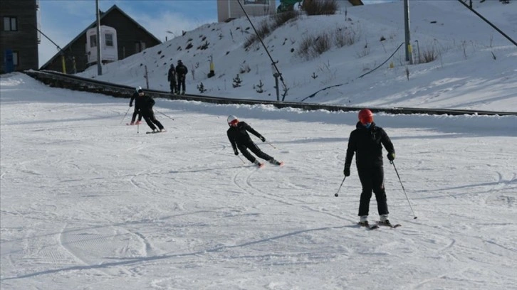 Kartalkaya Kayak Merkezi'nde sezon başladı