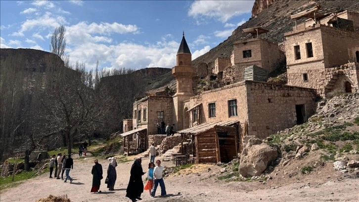 Kayseri'nin Kapadokya'ya açılan kapısı Soğanlı Vadisi ziyaretçilerini ağırlıyor