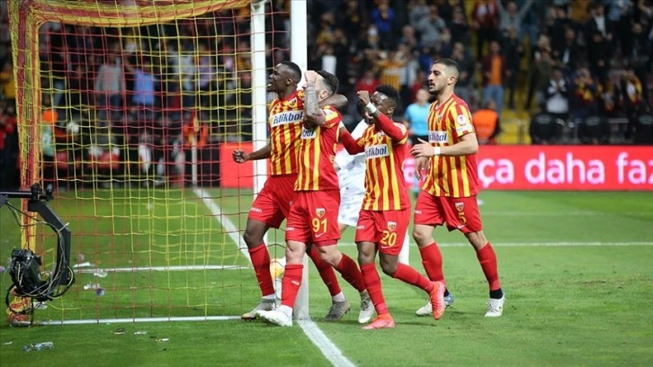 Kayserispor 14 yıl sonra kupada final heyecanı yaşayacak