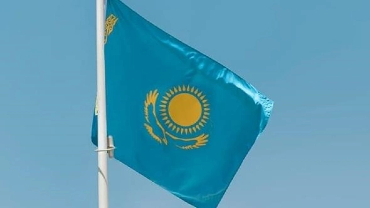 Kazakistan, LGBT propagandasını yasakladı