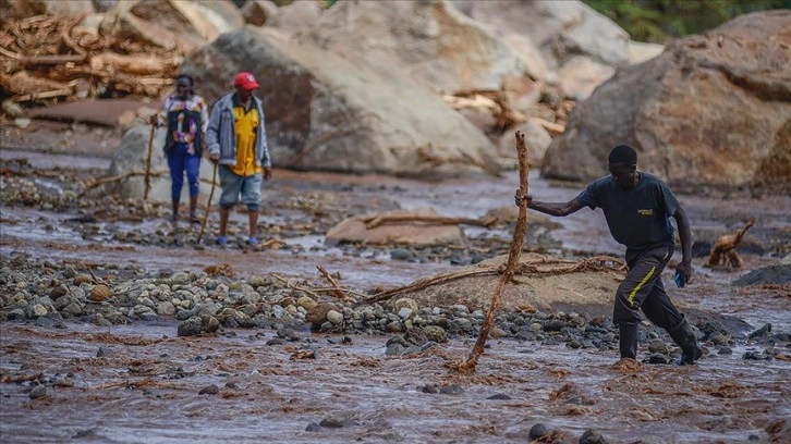 Kenya'daki sellerde hayatını kaybedenlerin sayısı 277'ye yükseldi