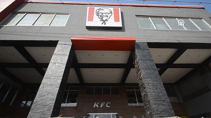 KFC, İsrail karşıtı boykotun ardından Malezya'da 108 şubesini geçici olarak kapattı